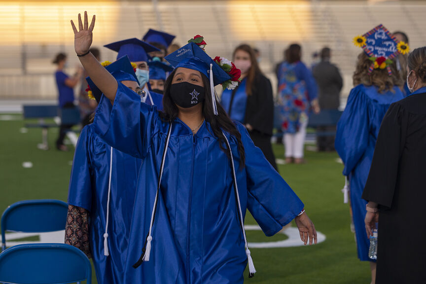 Navasota graduation